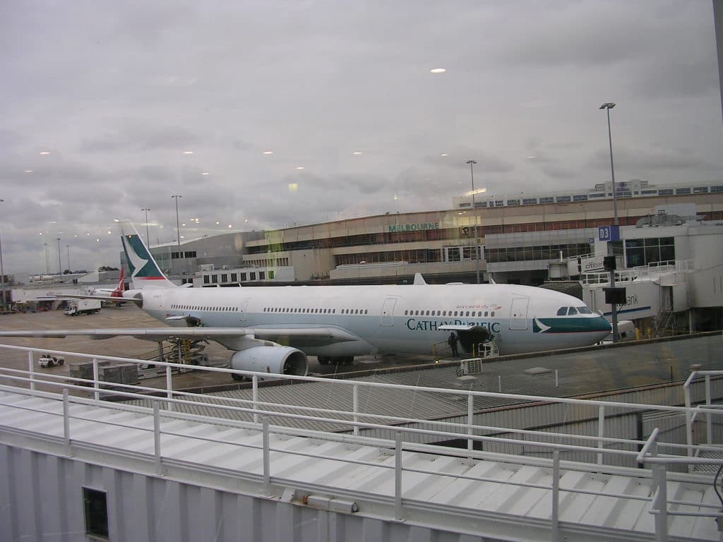 Cathay’s I Can Fly unites Hong Kong, mainland China students in aviation program